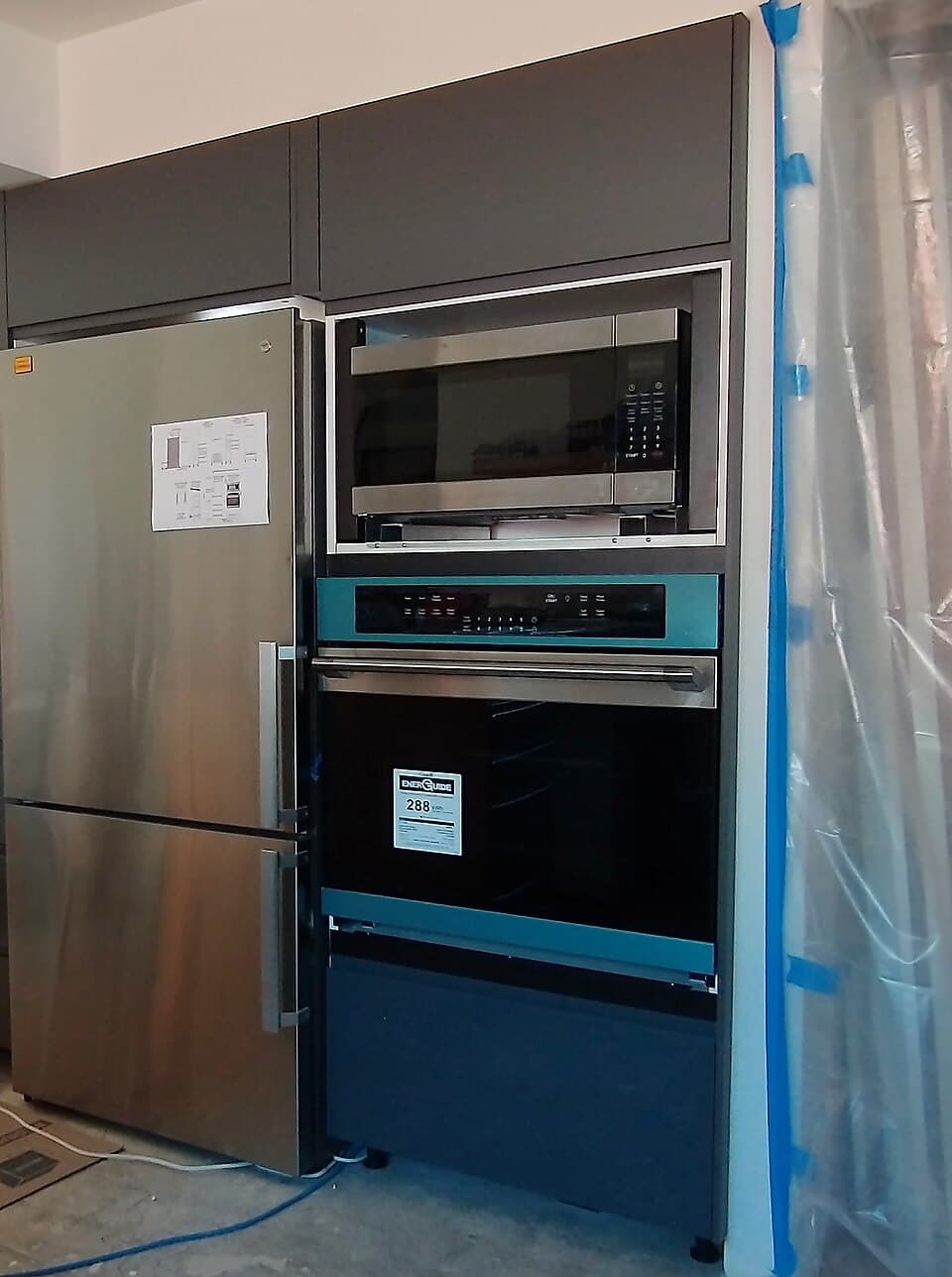 Household oven and microwave repair service